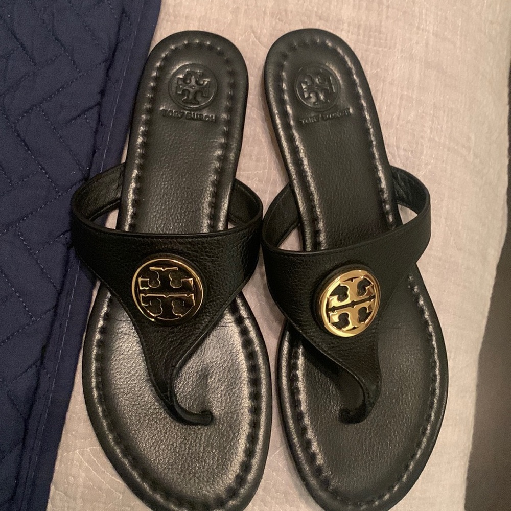 EUC, Women’s Tory Burch Sandals, Benton, Authentic, size 8, black
